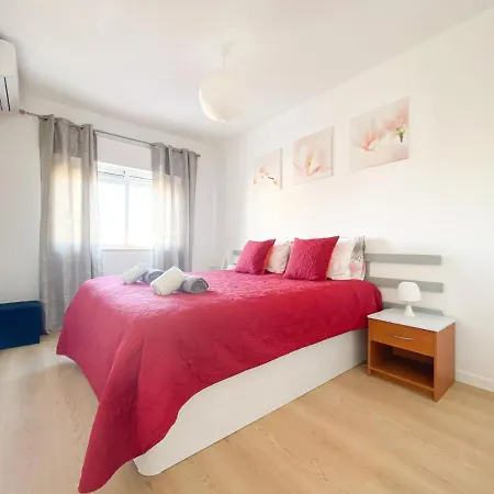 & Marina Easy Walk Retreat #1884 *